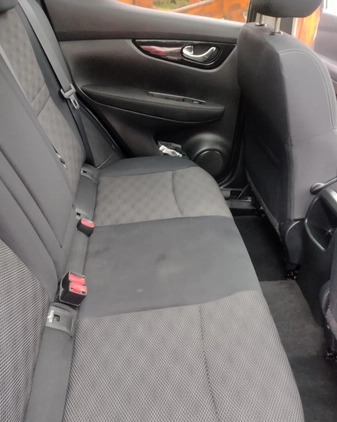 Nissan Qashqai cena 44999 przebieg: 165000, rok produkcji 2014 z Białystok małe 172